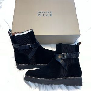 NEW Donald Pliner Captain 02 Boots